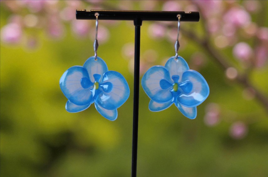 Boucles d’oreilles Orchidées – Bleu ciel